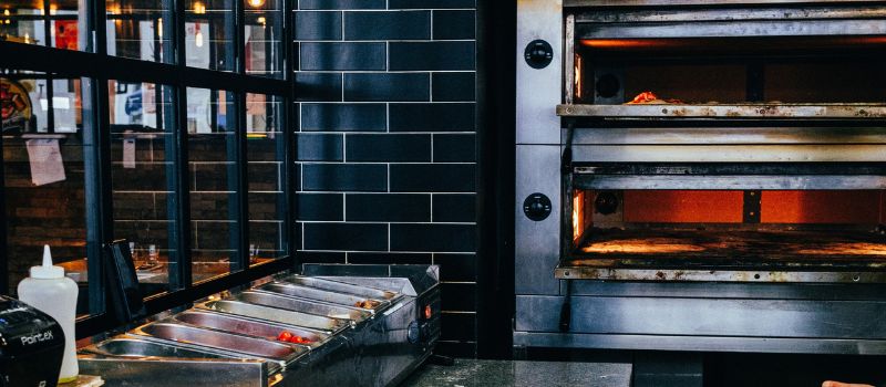 do-hot-plates-need-ventilation